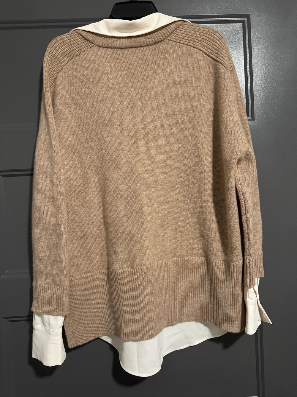 Quince Cashmere V‑Neck Sweater with Cream Layered Shirt - Picture 3 of 4